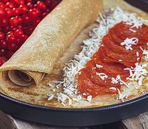 Блин с колбасой Пепперони и сыром