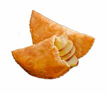 Чебурек с яблоком и мёдом и корицей