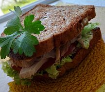 Бутерброд с курицей