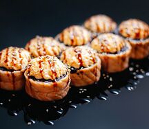 Ролл Рио со снежным крабом