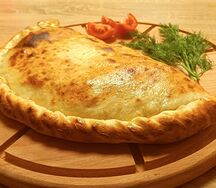 Кальцоне с ветчиной