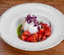 Буратта с томатами