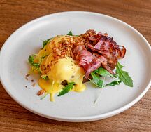 Яйца Бенедикт