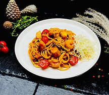 Паста с томатами и морепродуктами