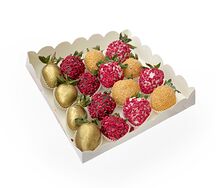 Клубничный бокс (золото) на 16 клубник