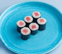 Ролл Маки с тунцом