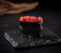 Спайси-суши тунец Аками