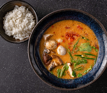 Том ям с креветками и грибами шиитаке