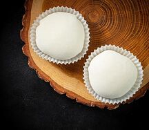 Вагаси Моти с хурмой