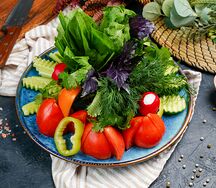 Нарезка из свежих овощей