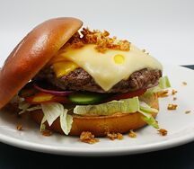 Чизбургер Три сыра