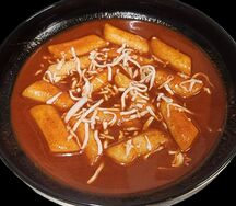 Токпокки с сыром
