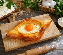 Хачапури по-аджарски