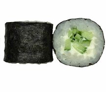 Сливочный ролл с огурцом