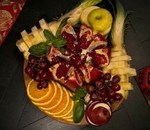 Фруктовая тарелка (лето)