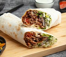 Донер из говядины в лаваше