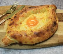 Хачапури по-аджарски