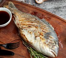 Дорадо на мангале