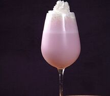 Молочный коктейль Клубничный