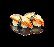 Суши с угрем 