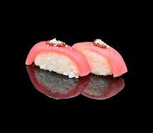 Суши с тунцом 