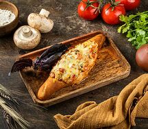 Ачарули с курицей, сыром и грибами
