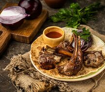 Шашлык из каре ягненка