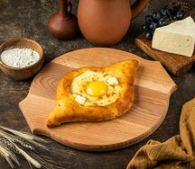 Хачапури по-аджарски