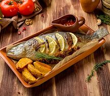 Сибас с картофелем по-деревенски