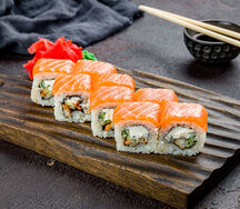 Ролл Филадельфия с угрем