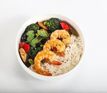 Креветки с овощами в кисло-сладком соусе 