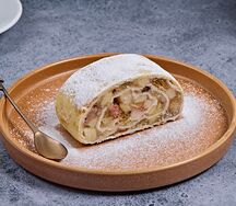 Штрудель яблочный