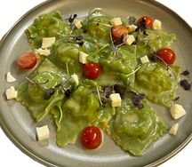 Равиоли с крабом и креветками