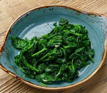 Шпинат припущенный