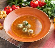 Суп с куриными фрикадельками