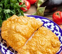 Чебурек с бараниной