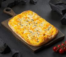 Римская пицца Четыре сыра