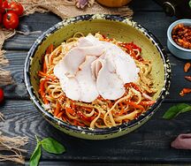 Лапша яичная с курицей