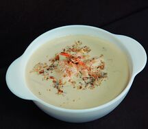 Суп сливочный с лососем