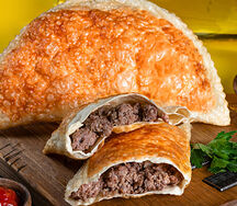 Чебурек с бараниной