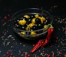 Оливки, маслины