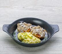 Котлеты куриные с картофельным пюре
