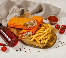 Комбо с сырной шаурмой