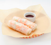 Спринг-роллы с манго и креветками