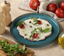 Ростбиф с соусом Вителло Тоннато