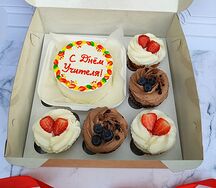  Комбо набор: бенто-торт С днём учителя! и 5 капкейков