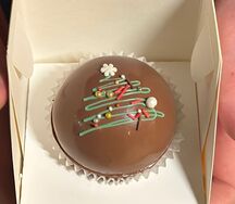 Какао-бомбочка с маршмеллоу