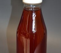 Компот из черной смородины с вишней