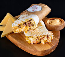 Запечённая шаурма сырная размер M