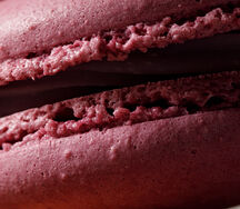 Макарунс Манго-маракуйя